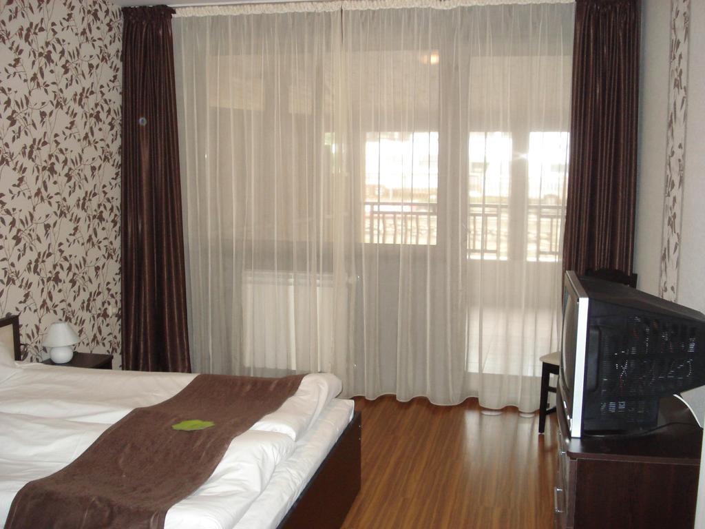 Iceberg Hotel Borowec Zewnętrze zdjęcie